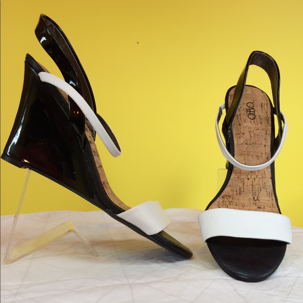 *NWT* Cato Black and White High Wedge Sandals 10M